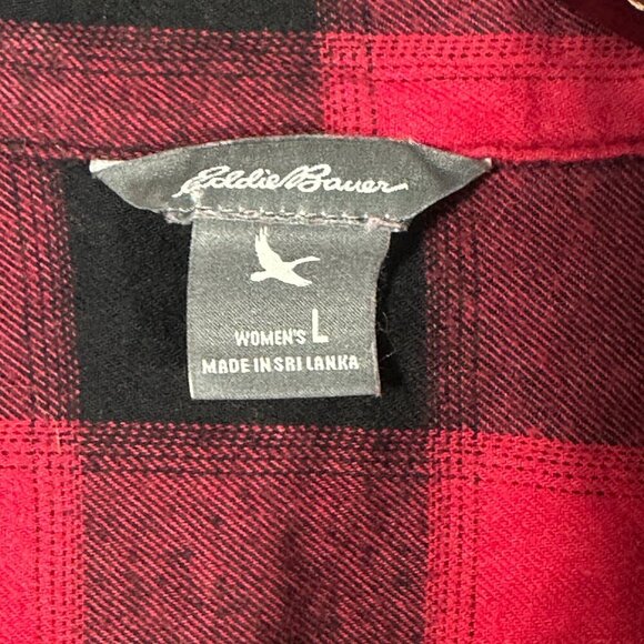 Eddie Bauer Shirt Womens Large Red Flannel Buffalo Plaid Long Sleeve Button Up - Picture 4 of 8